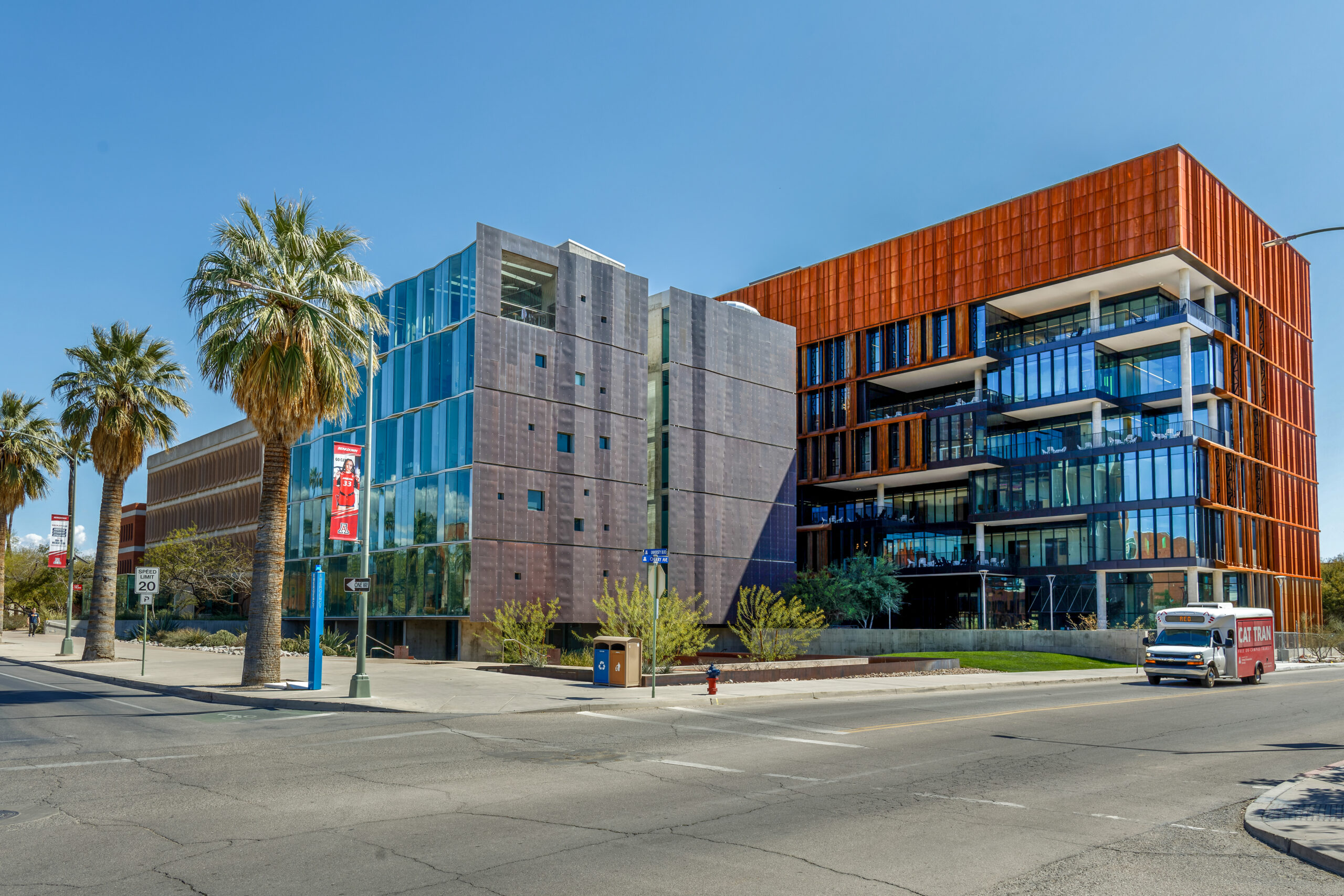 University of Arizona Grand Challenges Research Building